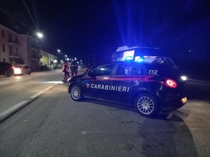 Tentano Di Vendere Cocaina A Due Carabinieri Arrestati Per Spaccio