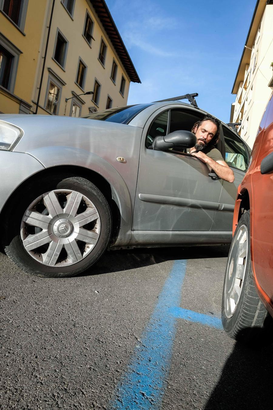 Rivoluzione Gialla Per I Parcheggi Nuovi Spazi Riservati Ai Residenti