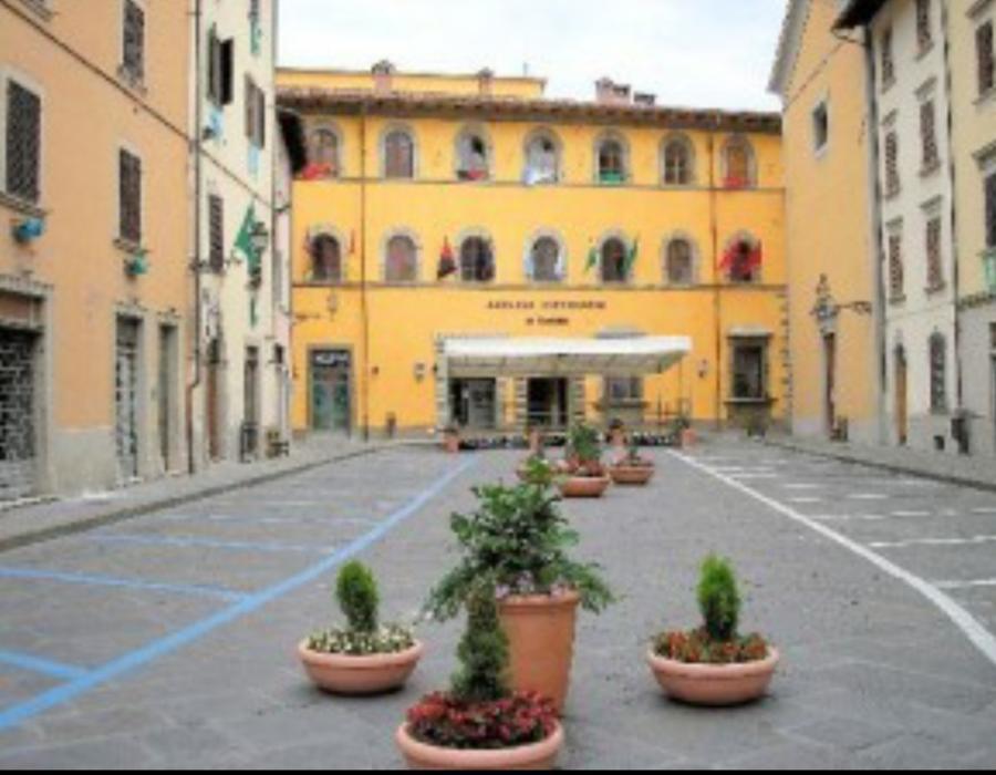 Mugello Marradi Riparte Da Piazza Scalelle Pedonalizzata