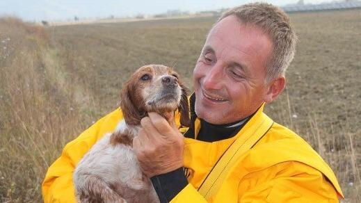 Cane Cade In Un Pozzo Salvato In Extremis Dai Vigili Del Fuoco