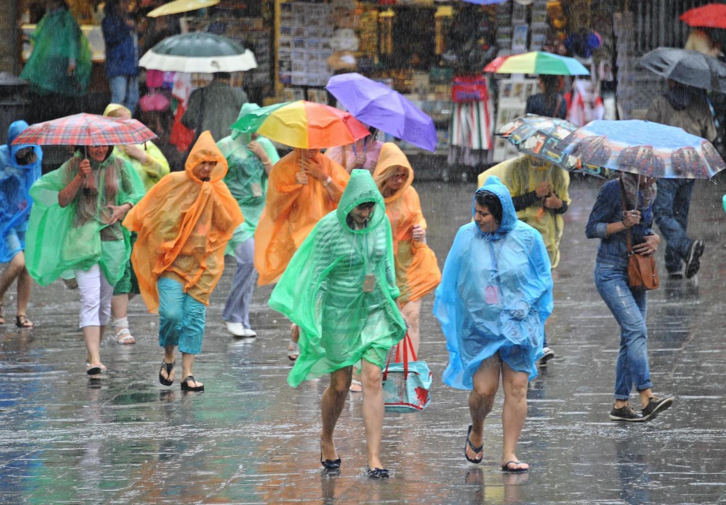 Maltempo Forti Temporali E Vento Black Out A Rifredi