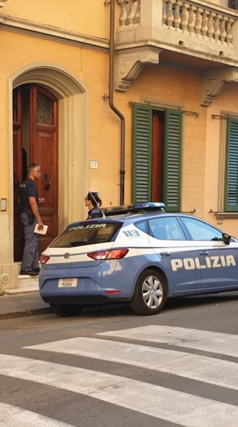 Morta Da Giorni In Casa Mistero Disposta Lautopsia