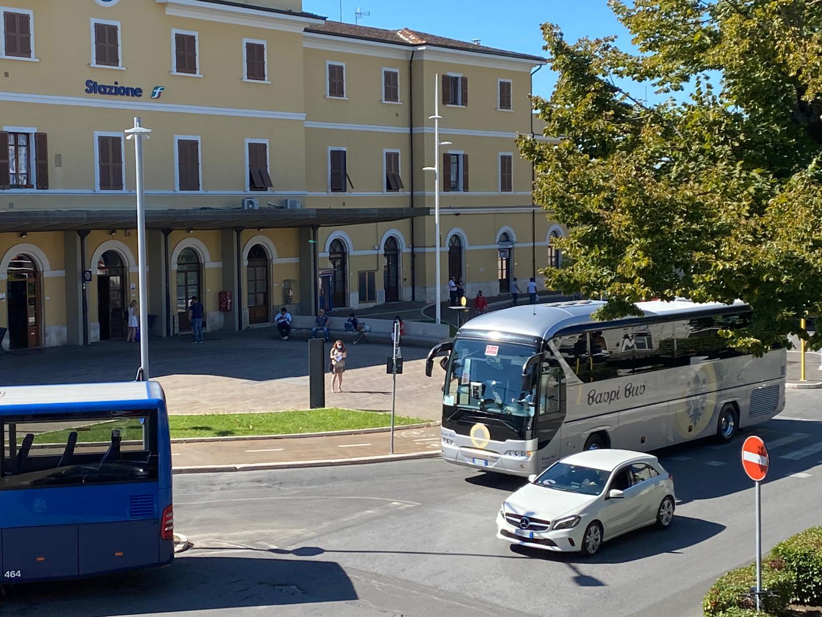 Zona Stazione Commercio In Fuga Investire Serve Una Piazza Sicura