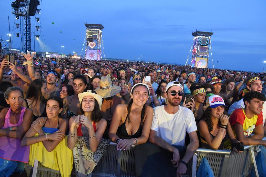 Le Storie Le Canzoni La Festa Un Sogno Lungo Un Giorno