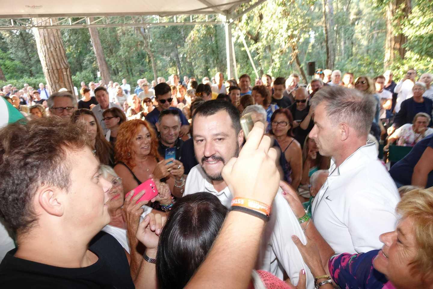 Salvini Show Alla Versiliana Cambiare La Legge Fornero Pi Importante