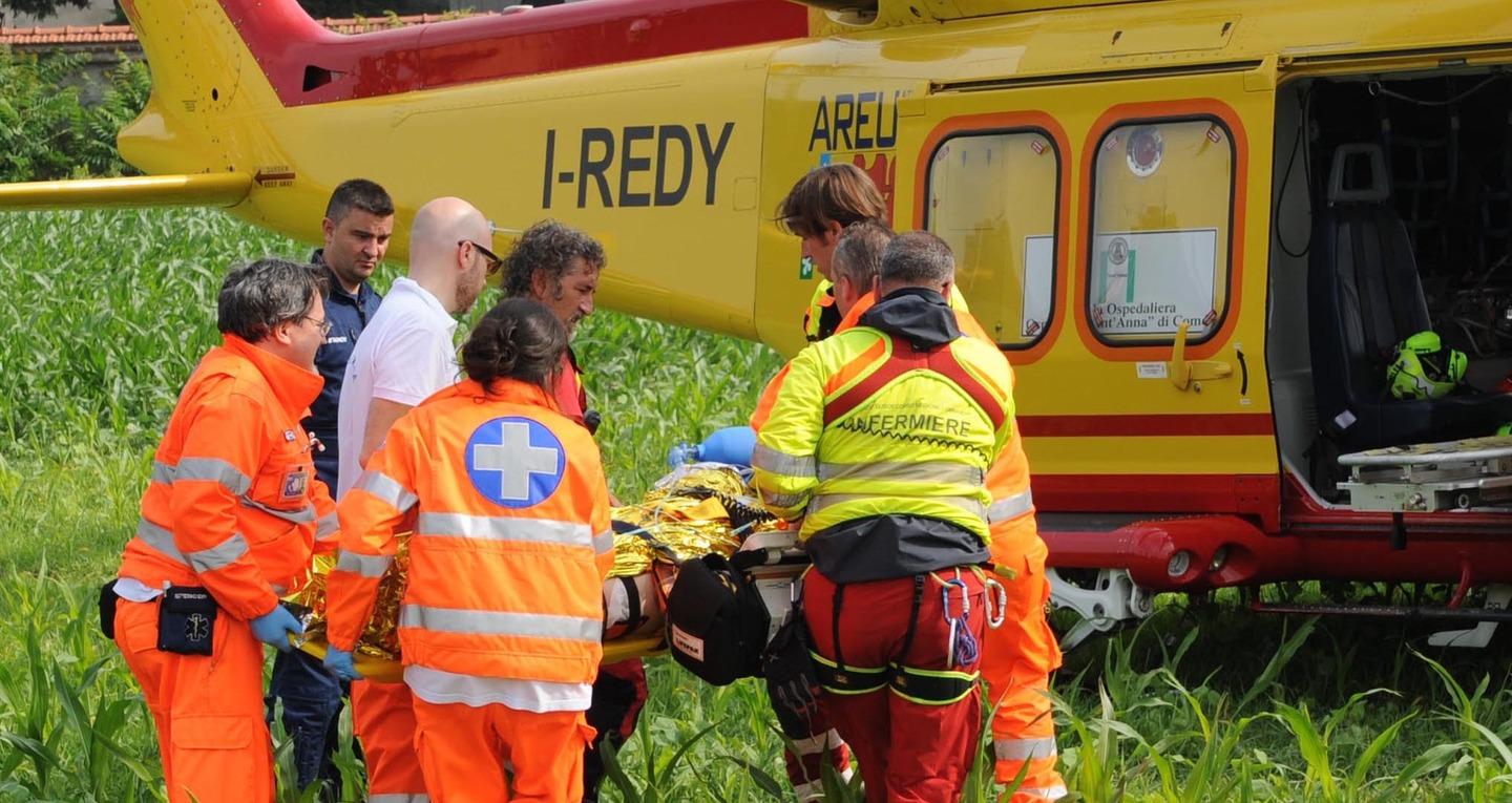 Col Figlio In Braccio Cade Dalle Scale Muore Neonato Di Soli Due Mesi