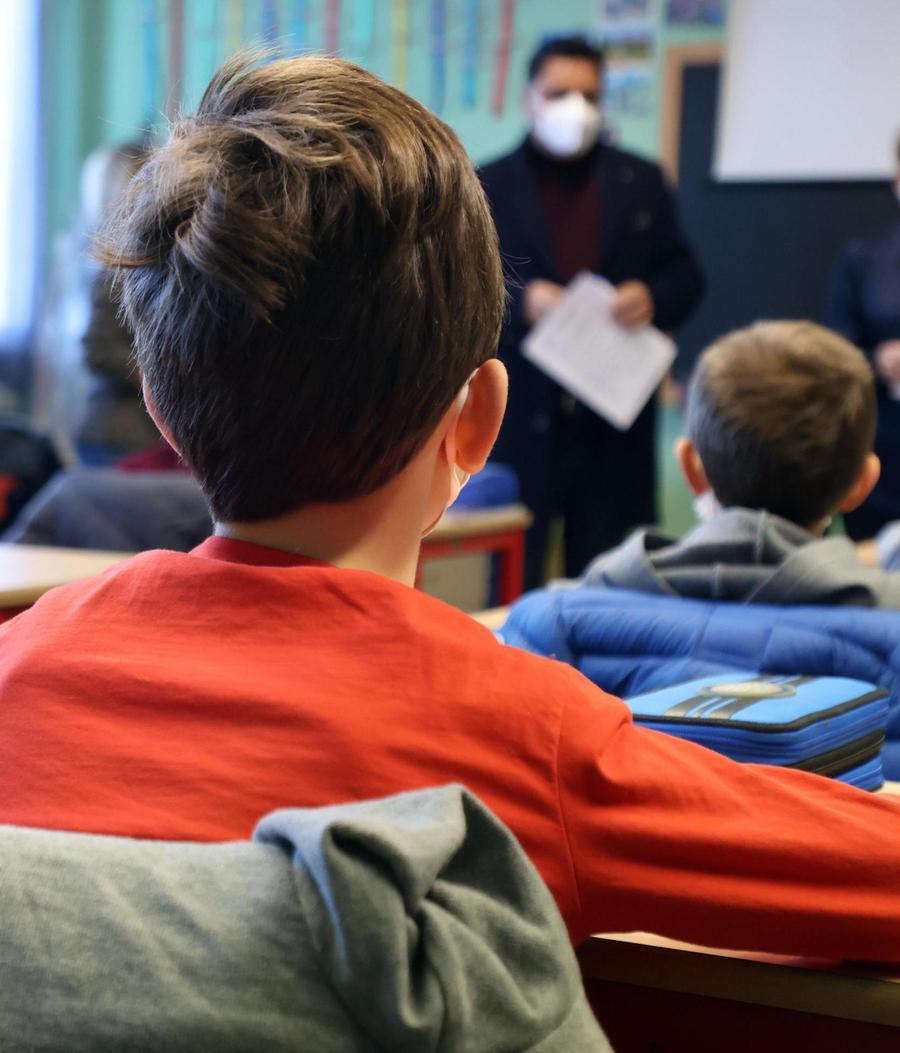 Scuola Via Alle Nuove Quarantene Ritirata Covid 26 In Sette Giorni