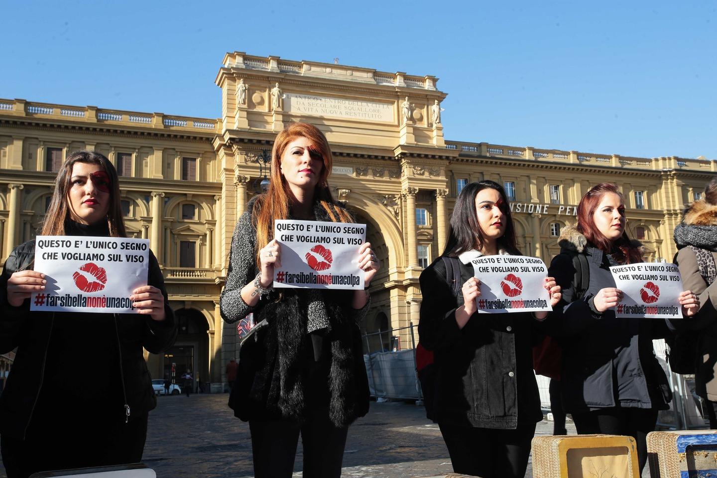 Violenza Sulle Donne Flash Mob In Centro Per Dire Basta