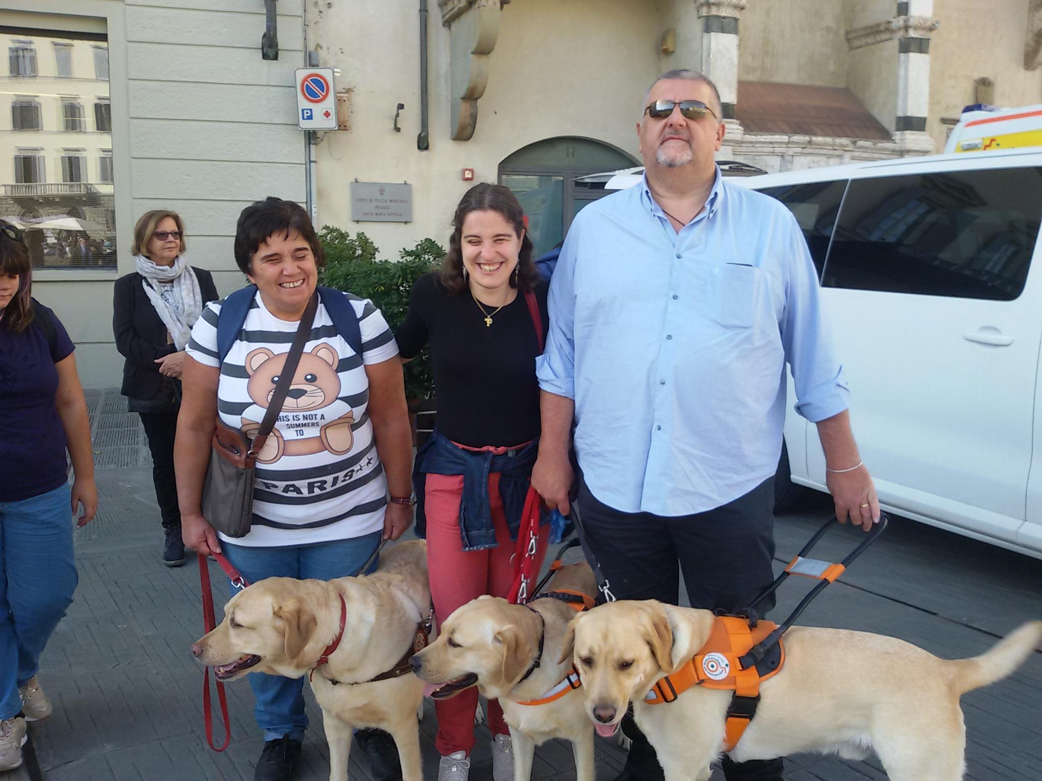 Scuola Cani Guida Open Day A Scandicci Con 90 Candeline