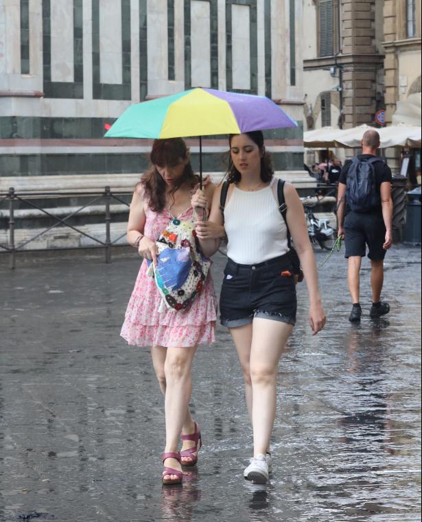 Firenze Meteo Arriva La Pioggia Caldo E Temperature In Calo Ecco