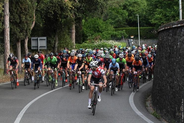 Ciclismo La Gran Fondo Firenze In Duemila Al Via Festa Delle Due Ruote