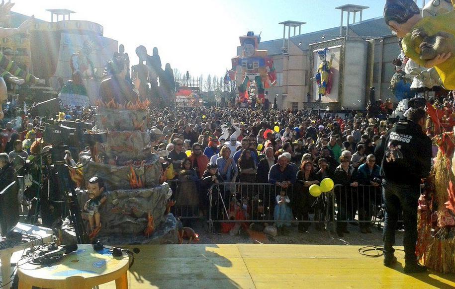 Carnevale Gran Finale Festa Alla Cittadella Con Le Riprese Rai E Il