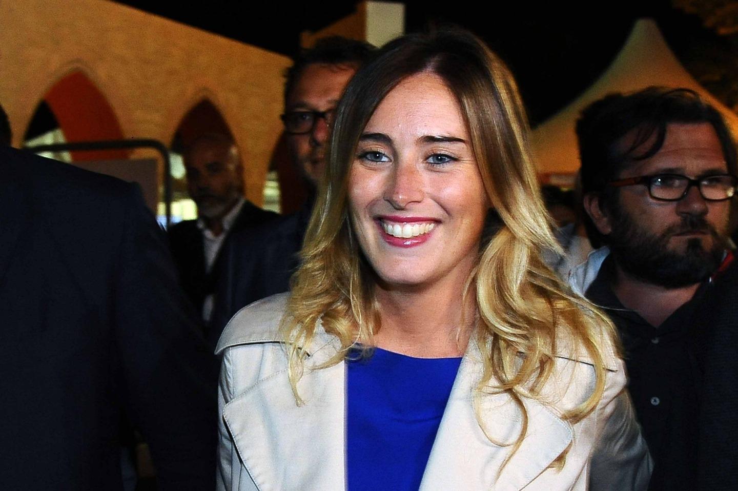 Settantesimo Della Liberazione A Stazzema Anche Il Ministro Boschi