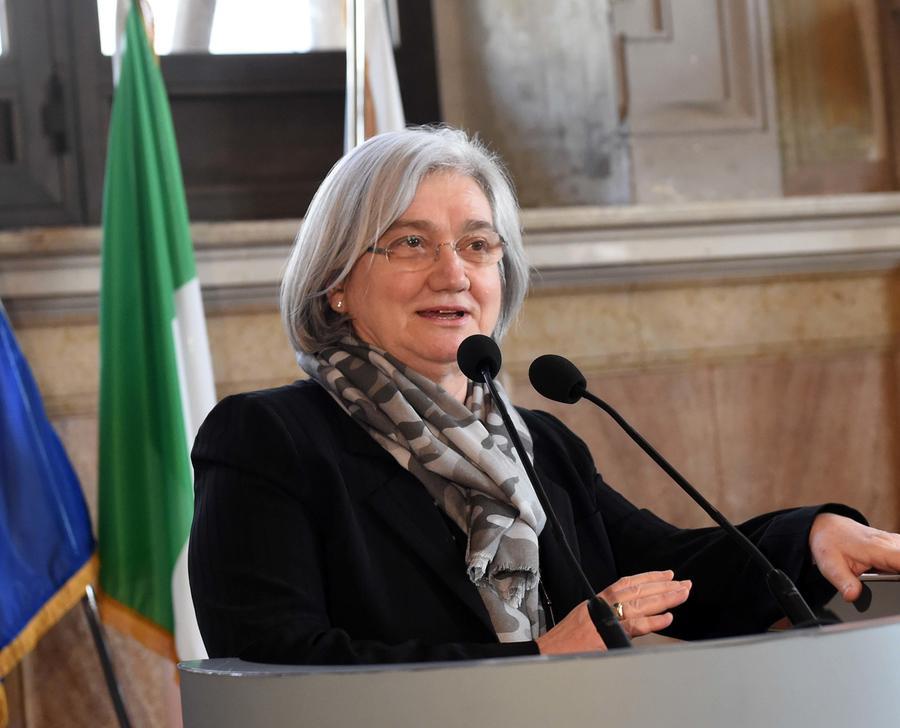 Appello Delle Donne Rosy Bindi Presidente Della Repubblica