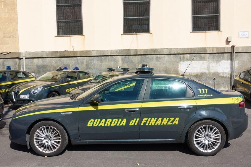 Oltre 15mila Oggetti Natalizi Pericolosi Sequestrati Dalla Guardia Di