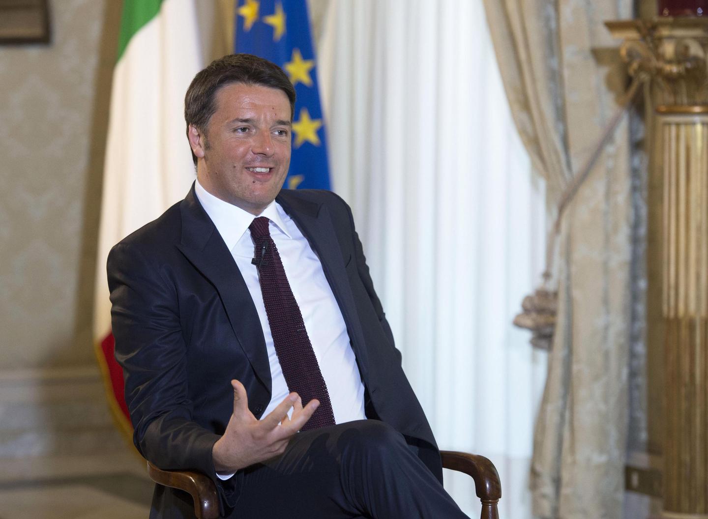 Renzi Porta Il G A Milano Stella Chiarezza Sul Trasloco Giallo