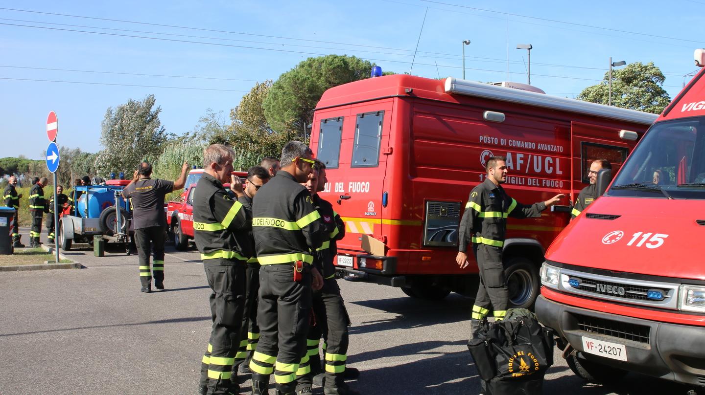 Incendio Del Monte Serra L Accusato Pregava In Auto Nella Zona Dell