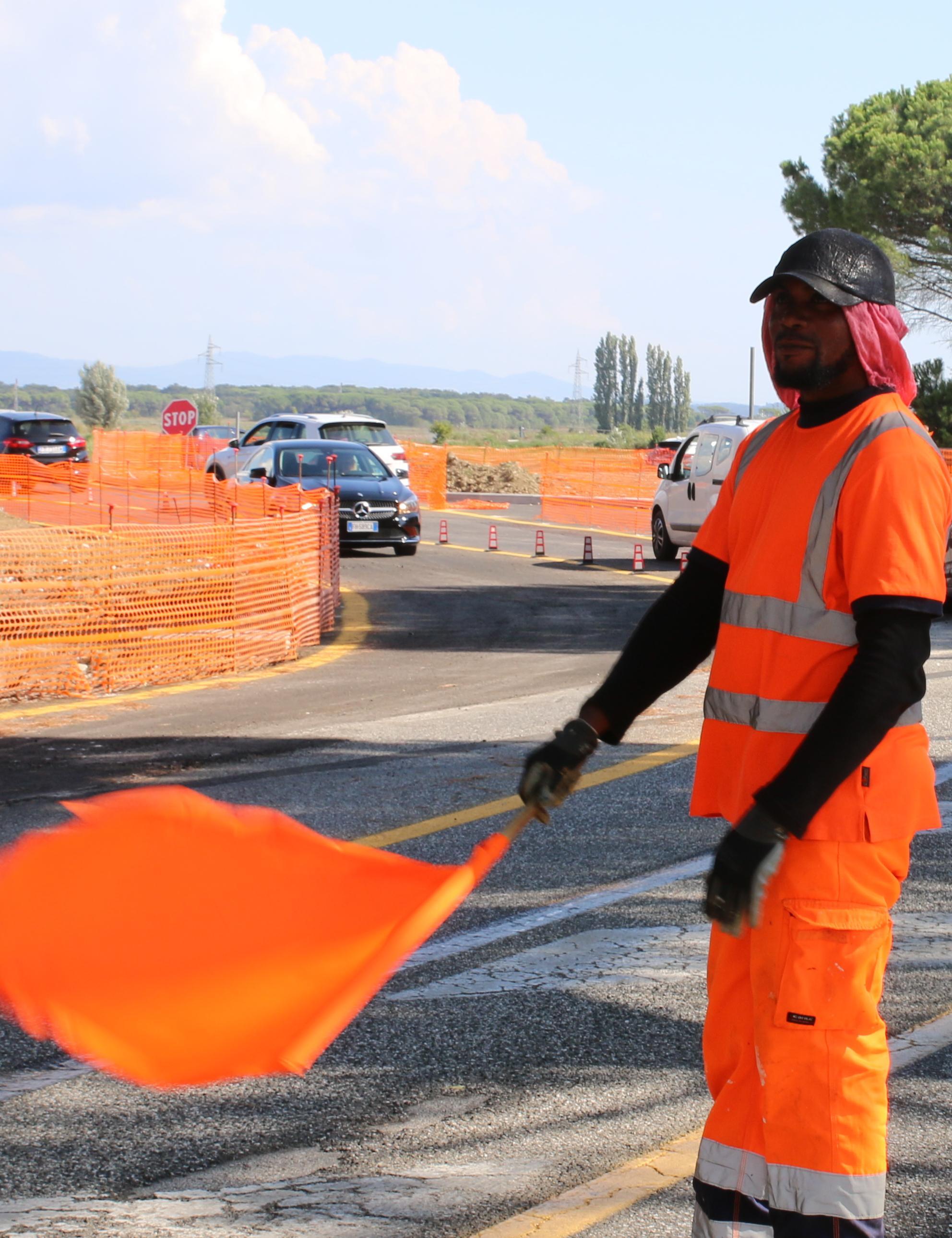 Finalmente Partono I Lavori Per La Rotatoria In Viale Galilei Allo