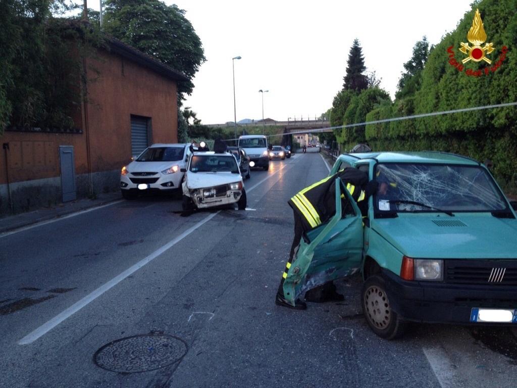 Scontro Tra Auto Due Donne Ferite