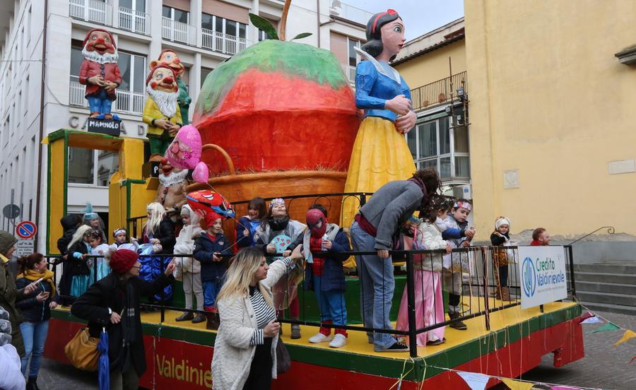 Sfilata A Settembre Per Salvare Il Carnevale