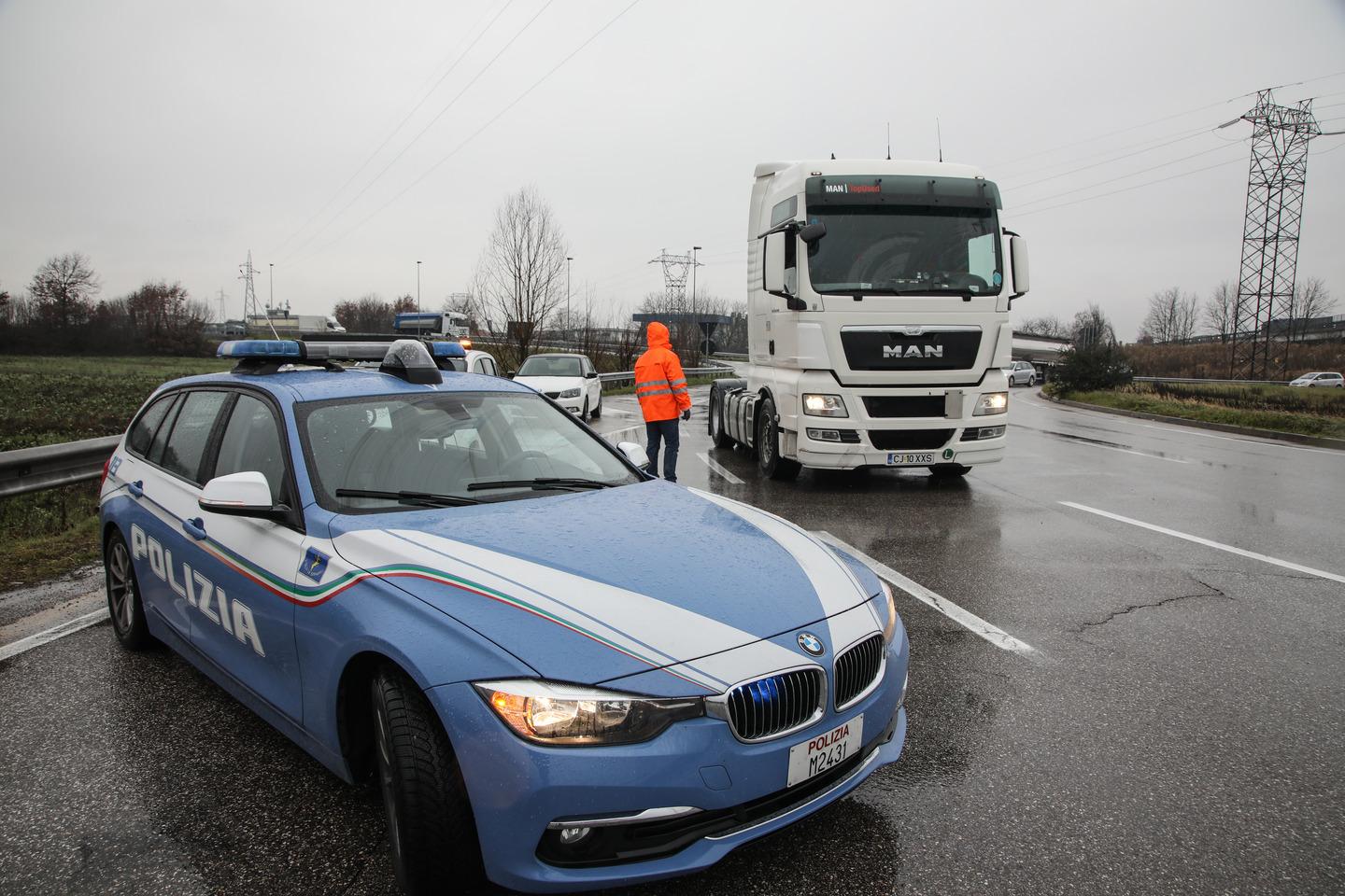 Polstrada Il 2018 In Toscana Meno Incidenti Ma Picco Di Multe Per