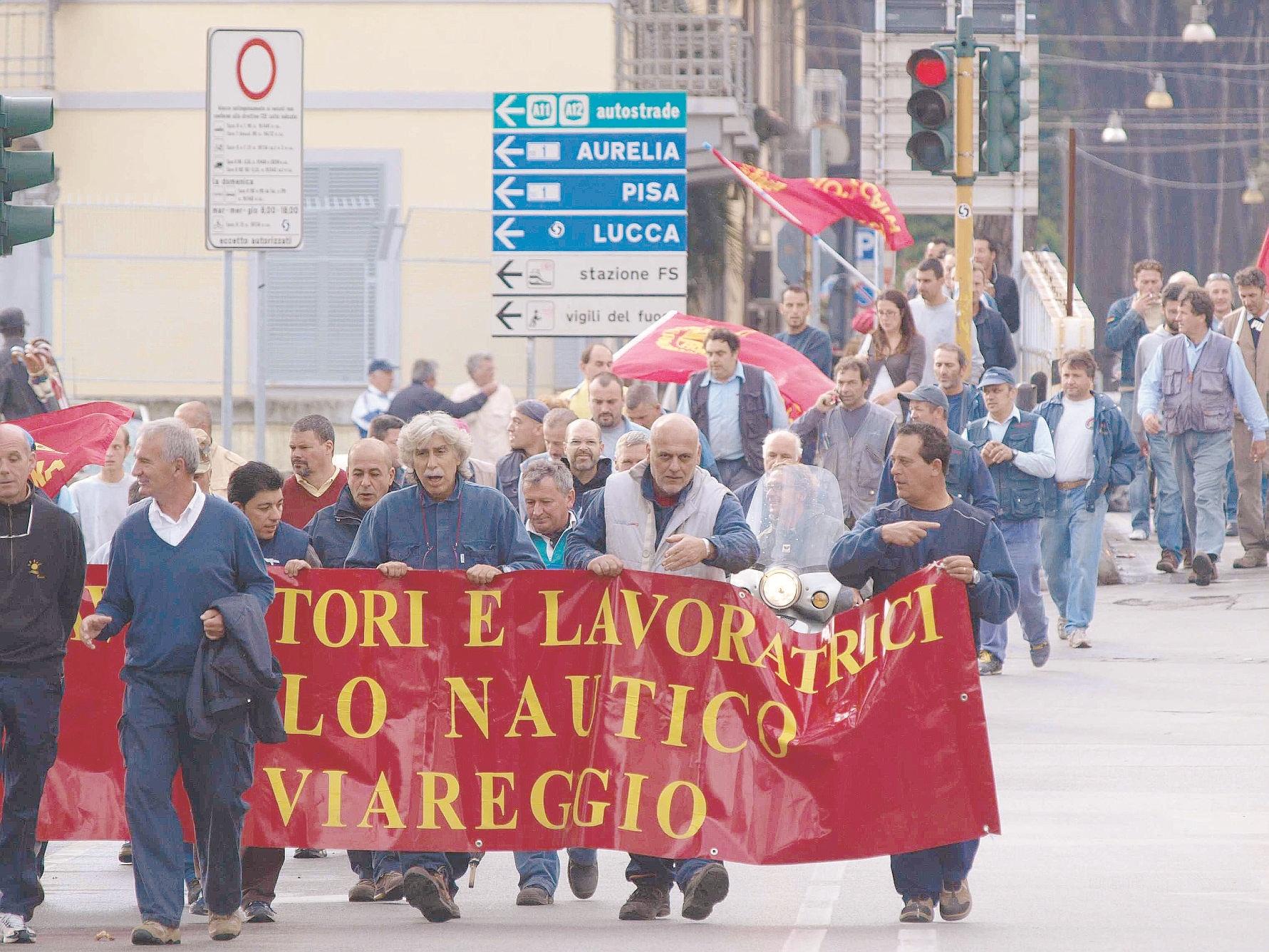 Darsena In 400 A Rischio Licenziamento