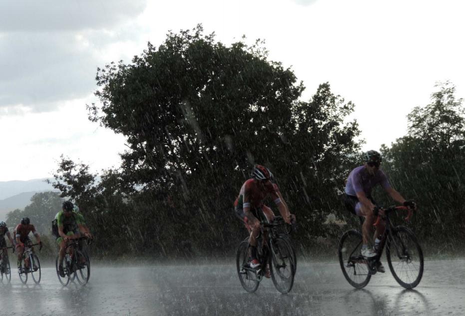 Ciclismo Roggiolani Vince In Volata Il Trofeo Dello Scalatore A