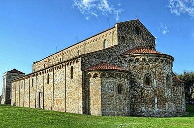 Le Messe Estive Nella Basilica Di San Piero A Grado