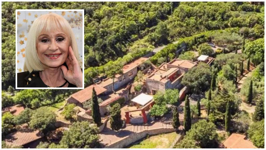 Raffaella Carr E Lamore Per Largentario Dove Si Trova La Villa In