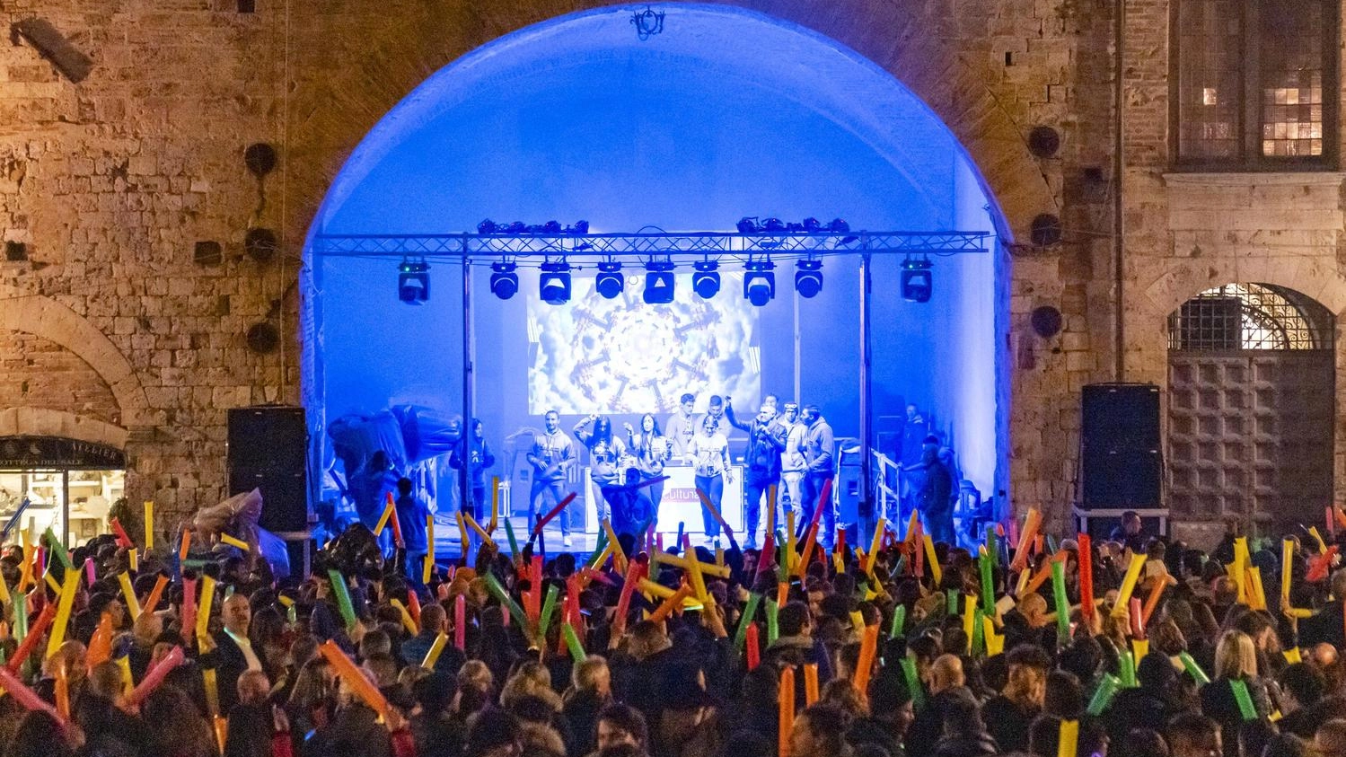 San Gimignano in festa. Il 31 i ‘ControCultura’