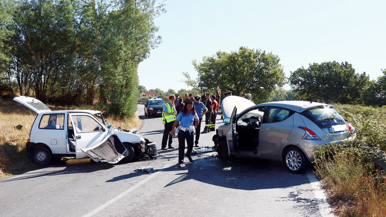 Incidente frontale ad Altopascio (Gianni Nucci /Germogli)