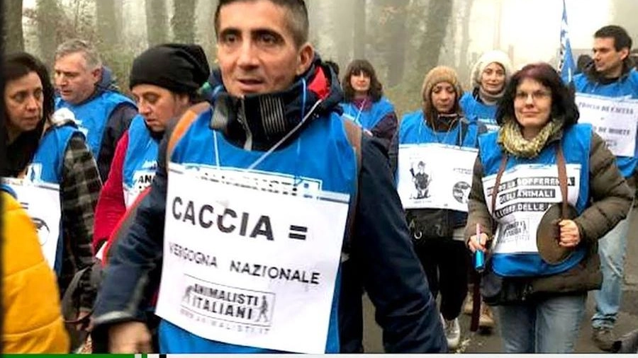 Walter Caporale, presidente Animalisti, rinviato a giudizio per gli attacchi al Palio