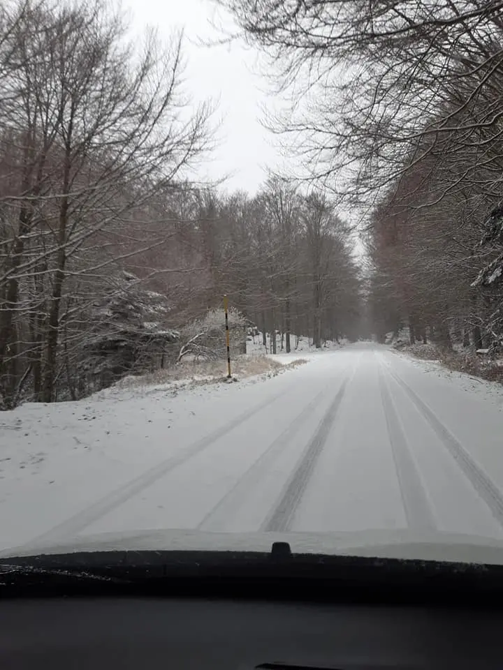 Primi fiocchi di neve sull'Amiata