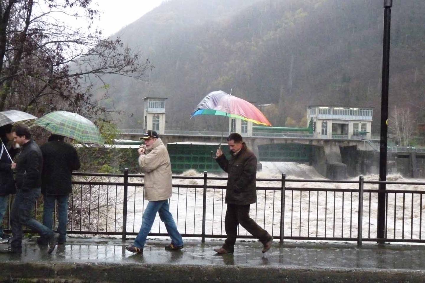 Maltempo La Pioggia Fa Salire I Fiumi Ecco Dove Stato Superato Il