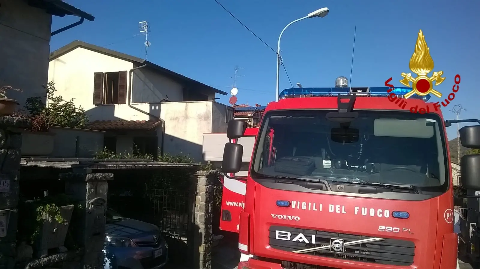 Carmignano, incendio in un'abitazione