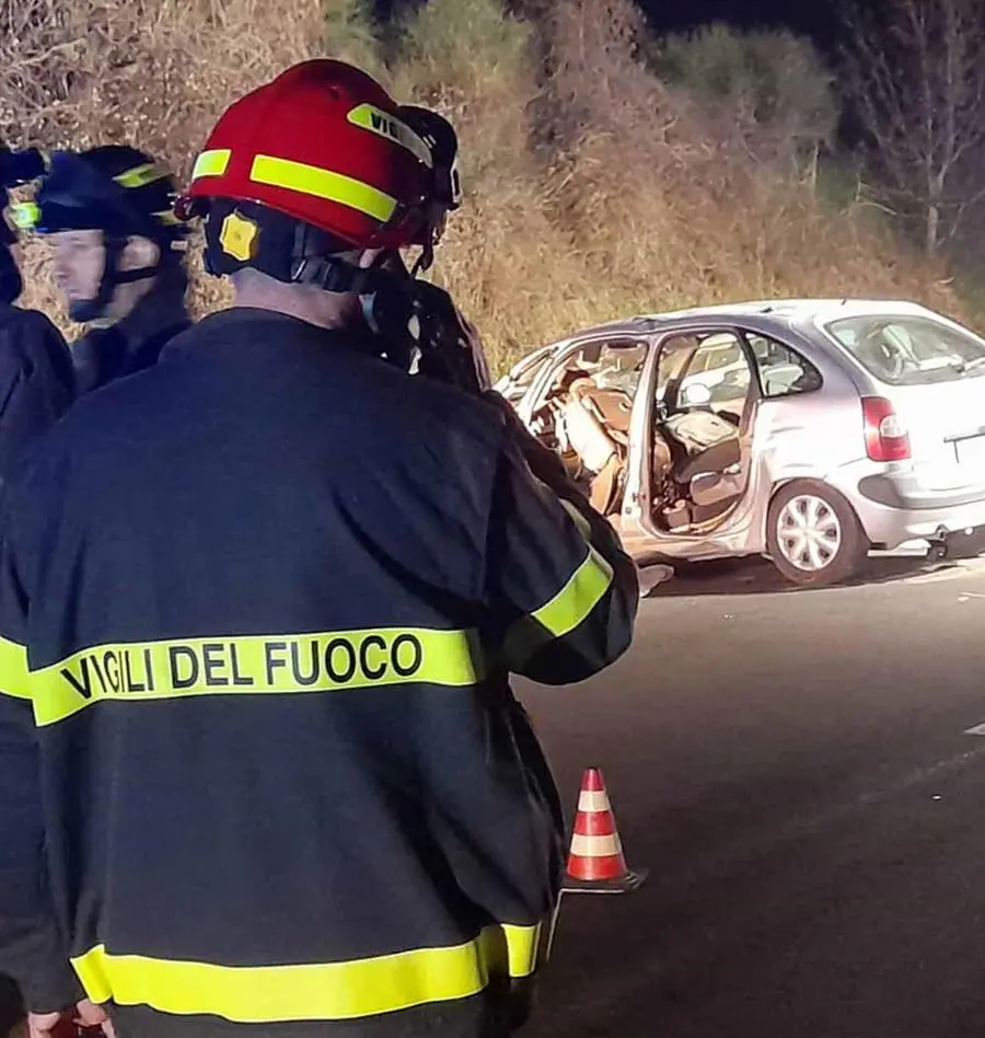 Schianto una famiglia distrutta. Marito e moglie muoiono insieme