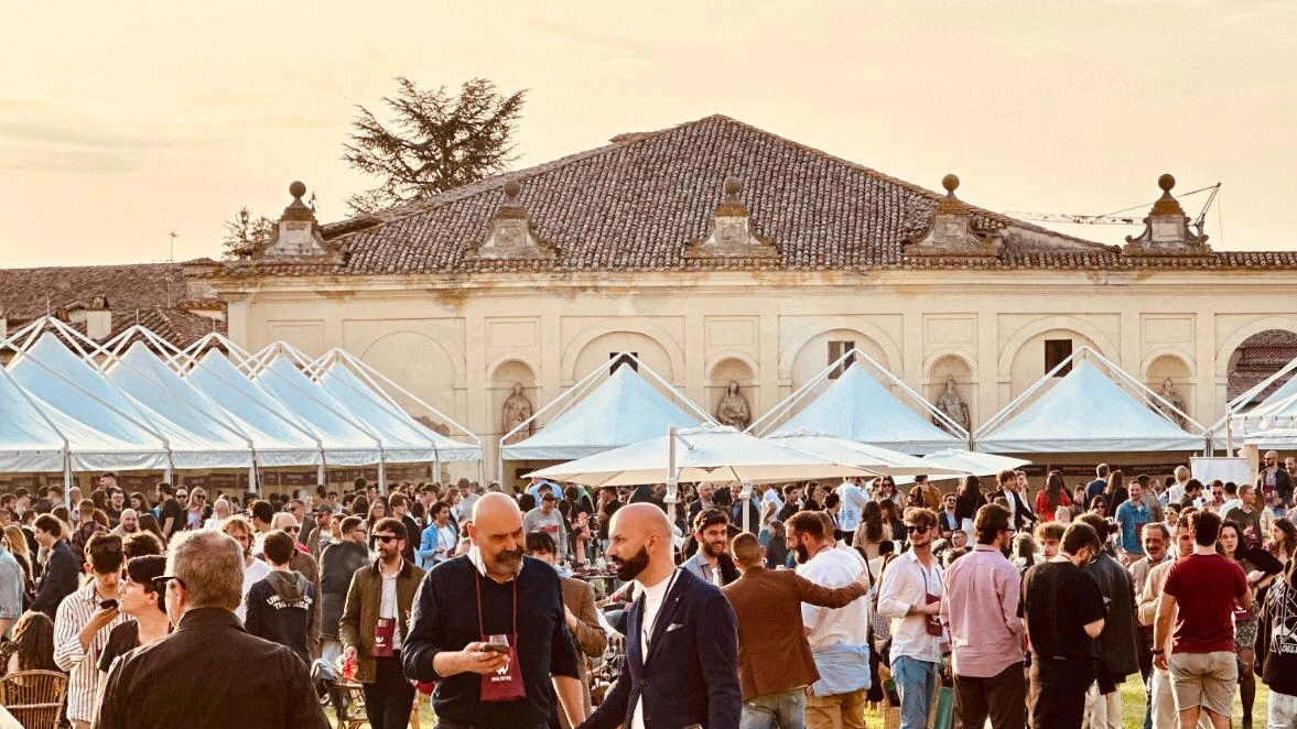 “Only Wine“, lavori in corso . Cento cantine a Palazzo Vitelli