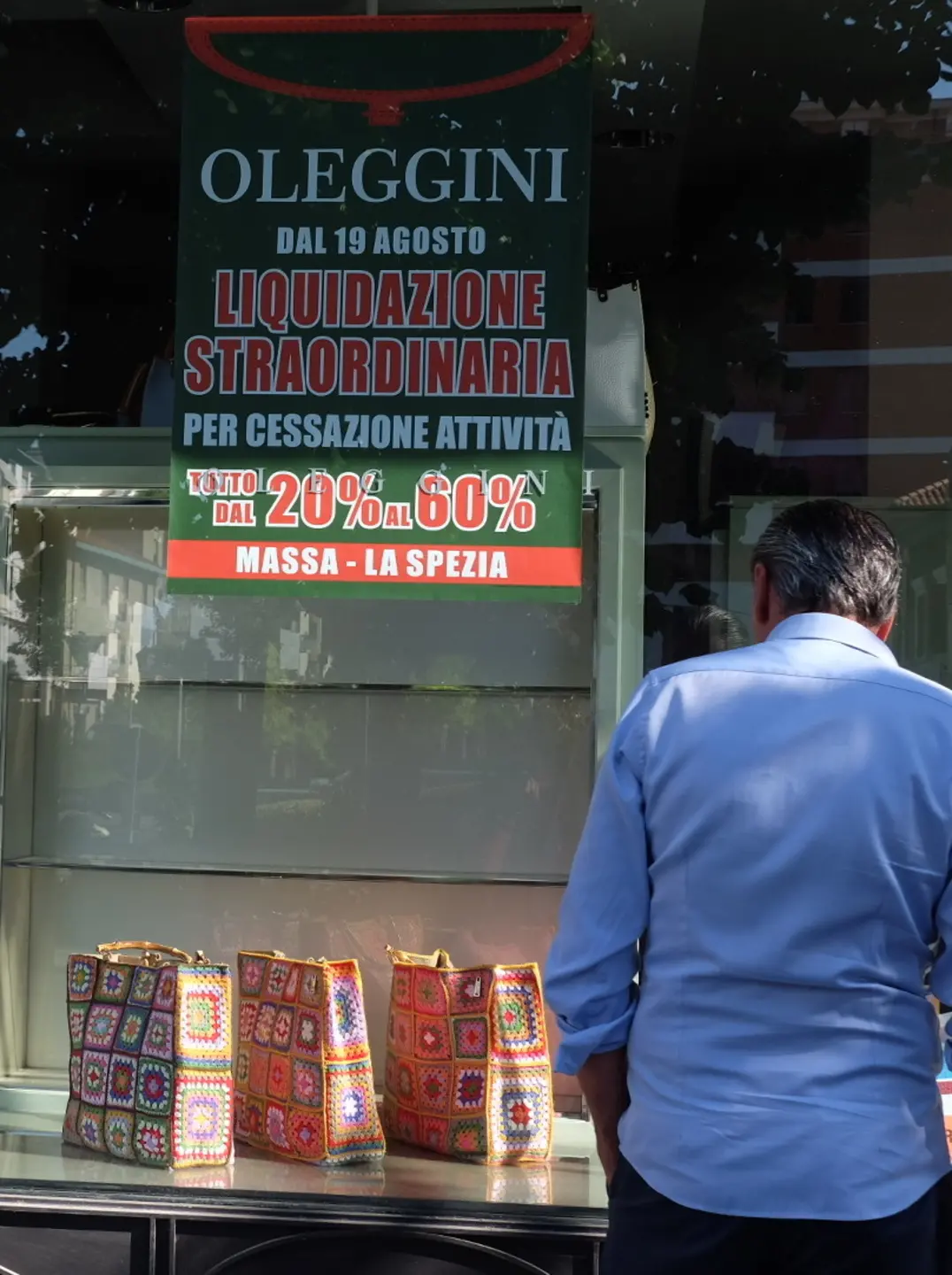 Chiude la boutique 'Oleggini' dopo 120 anni di attività. Via alla  liquidazione