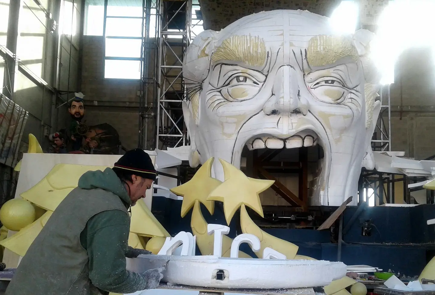 Donald Trump grande protagonista del carnevale di Viareggio