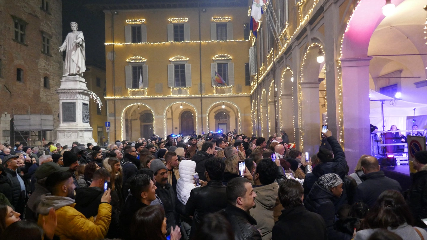 Un momento della festa a Prato (Foto Attalmi)