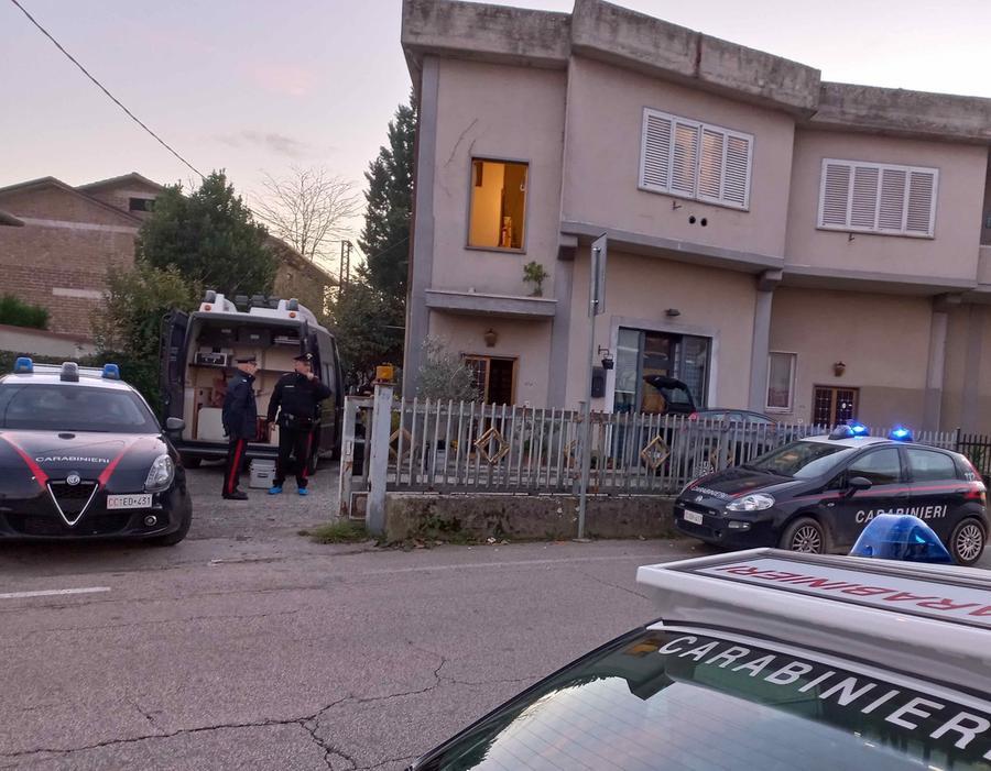 Trovata Senza Vita A Citerna Ipotesi Morte Violenta