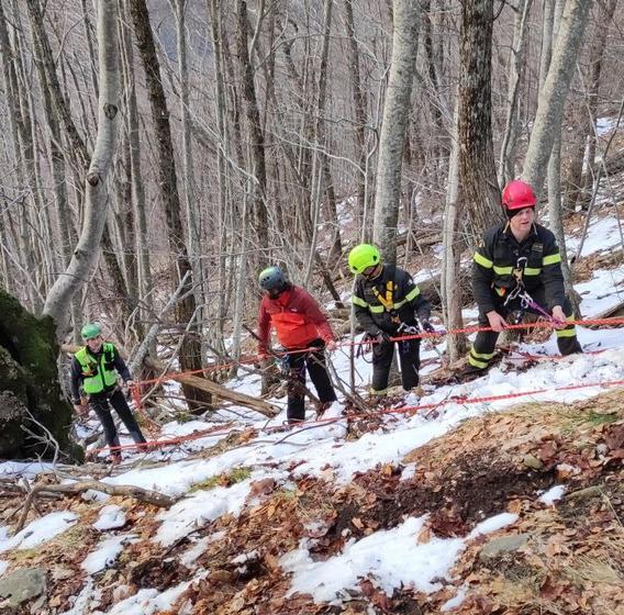 Sangue In Montagna Precipita Nel Burrone Addio A Giovanni Borrini