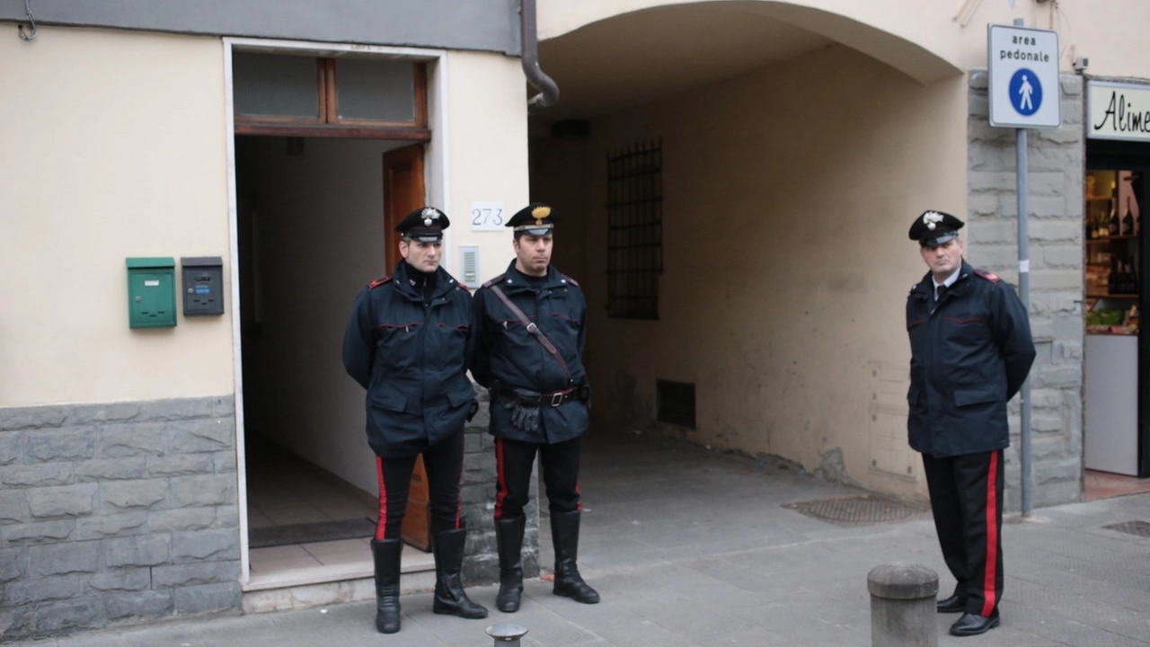 I carabinieri sul luogo della tragedia (foto Giuseppe Cabras/New Pressphoto)