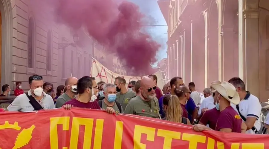 Ex Gkn, otto mesi dalla chiusura. La mobilitazione va avanti, chiesto un tavolo al Mise