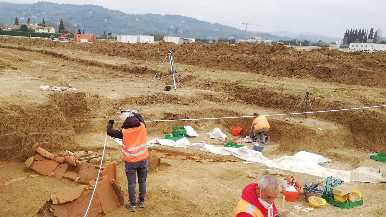 Viola Park, ecco la piccola Florentia. I resti di una necropoli dal cantiere