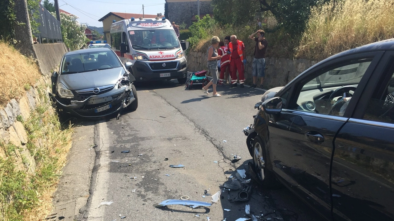 L’INCIDENTE Avvenuto nel territorio comunale  a Santo Stefano durante i rilievi delle forze dell’ordine 