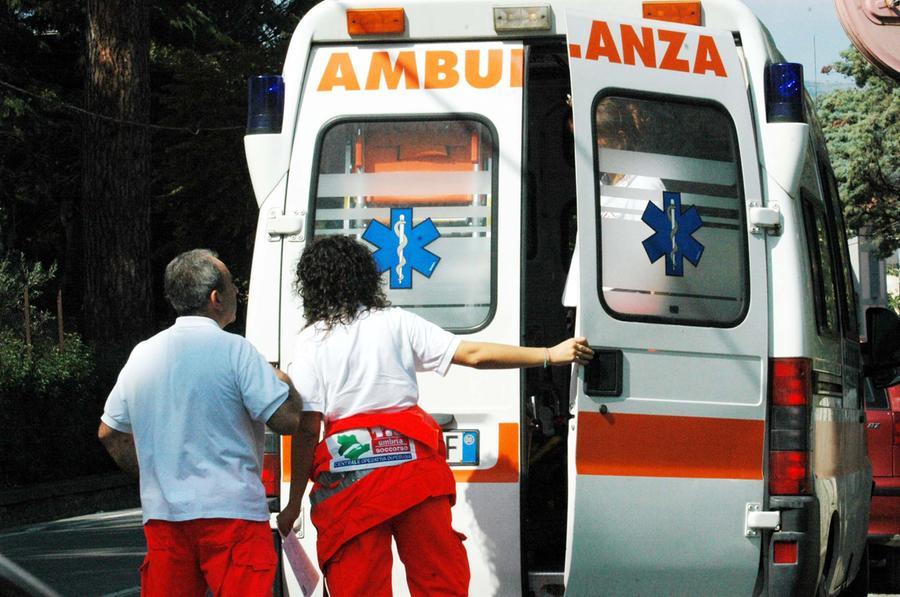 Punto Da Un Insetto Nel Giardino Di Casa, Muore A 44 Anni Per Shock ...