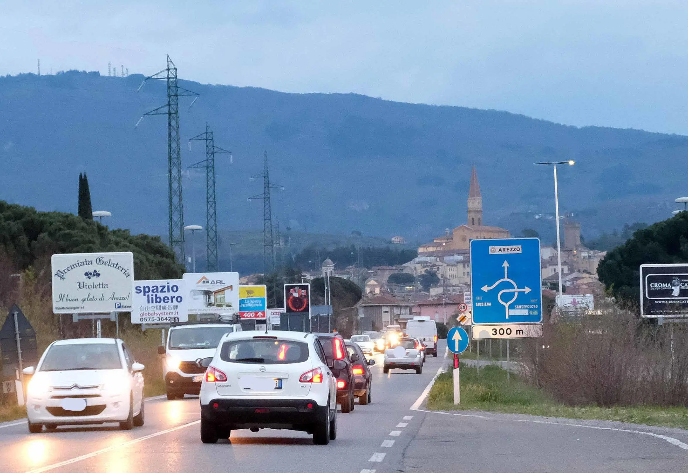 Il cantiere vien di notte Raccordo 10 giorni di stop I lavori