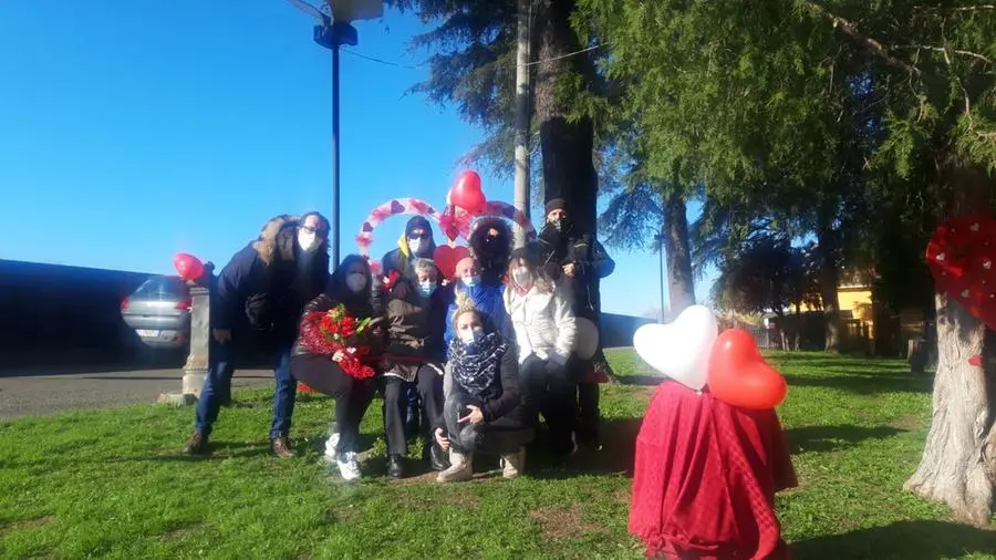 San Valentino, la “Panchina dell’Amore” sconfigge anche la pandemia