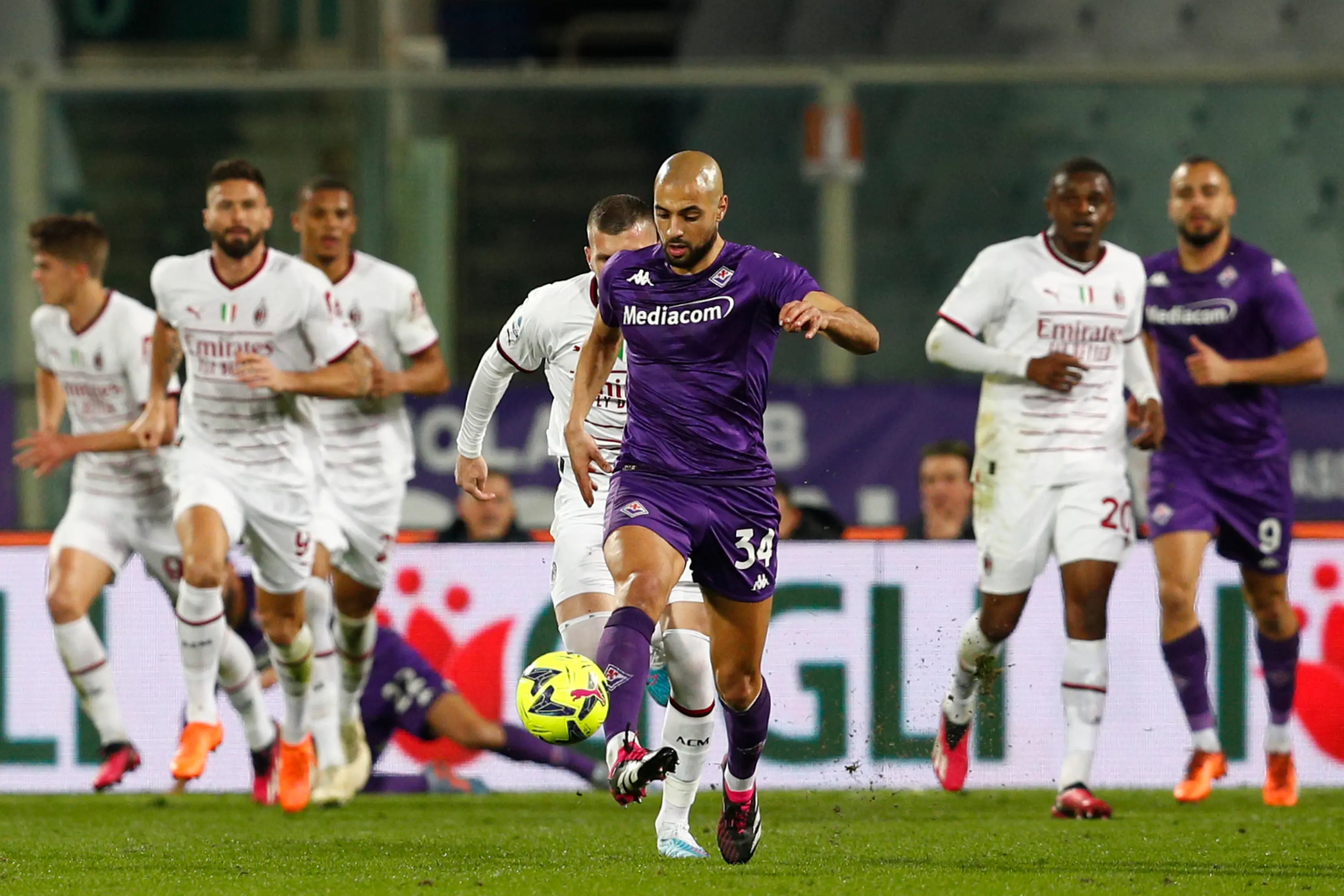 Fiorentina, Amrabat e la fame di trofei: “Voglio vincere con i viola”